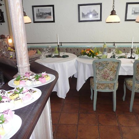 Zum Schwedenkonig Otel Gadebusch Dış mekan fotoğraf